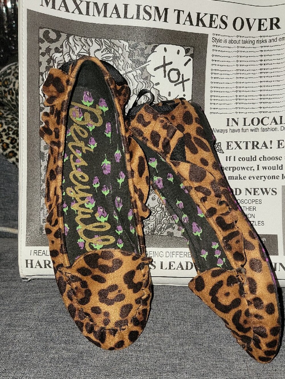 Betseyville By Betsey Johnson Leopard Print Women's Flats - Brown Size 8 - Picture 2 of 6